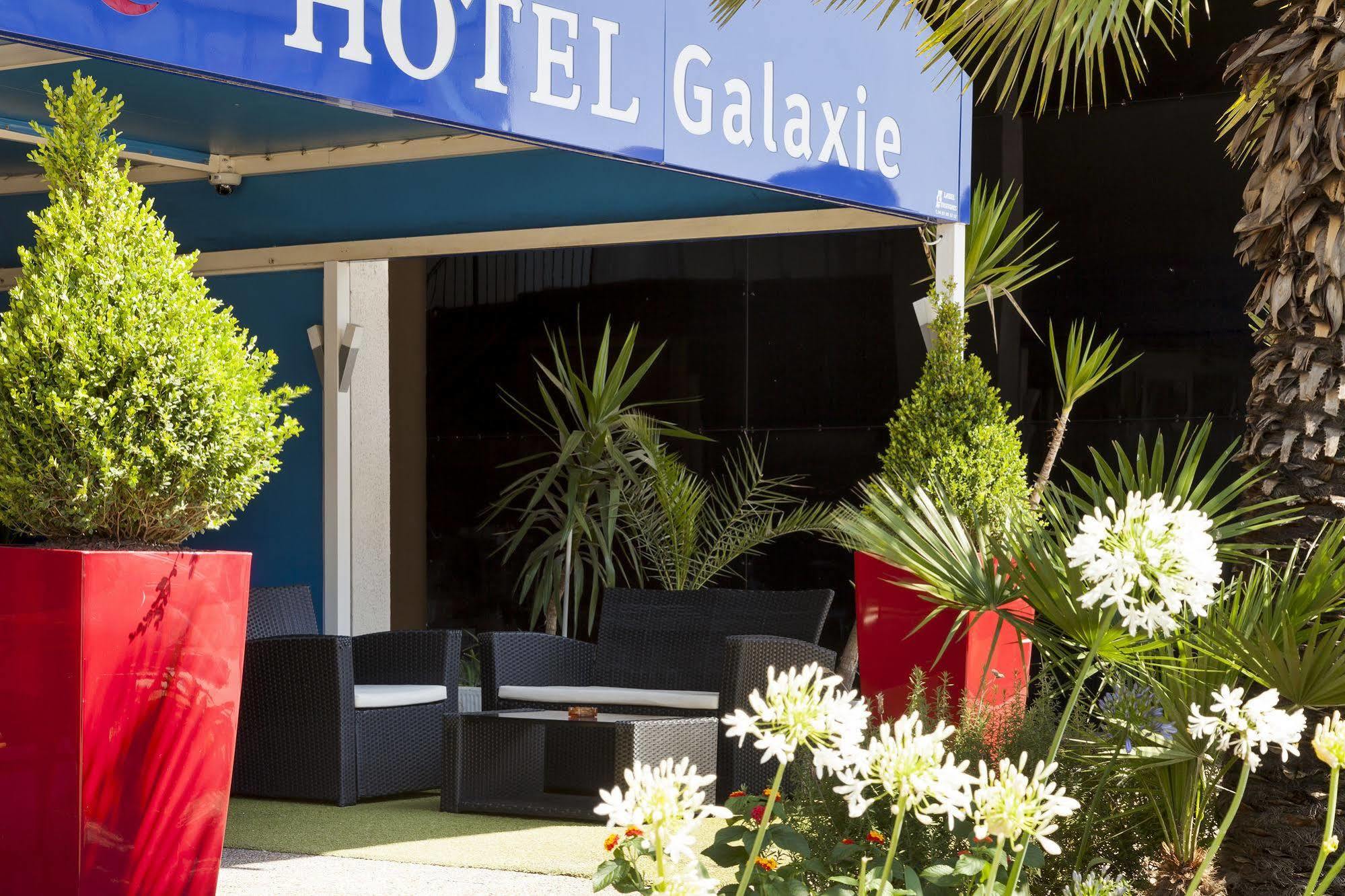 The Originals City, Hôtel Galaxie, Nice Aéroport Saint-Laurent-du-Var Exterior foto